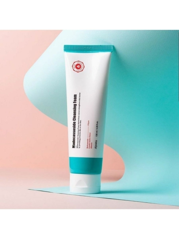 A’PIEU Лечебная пенка для умывания A’PIEU Madecassoside Cleansing Foam с мадекассосидом. 130 мл